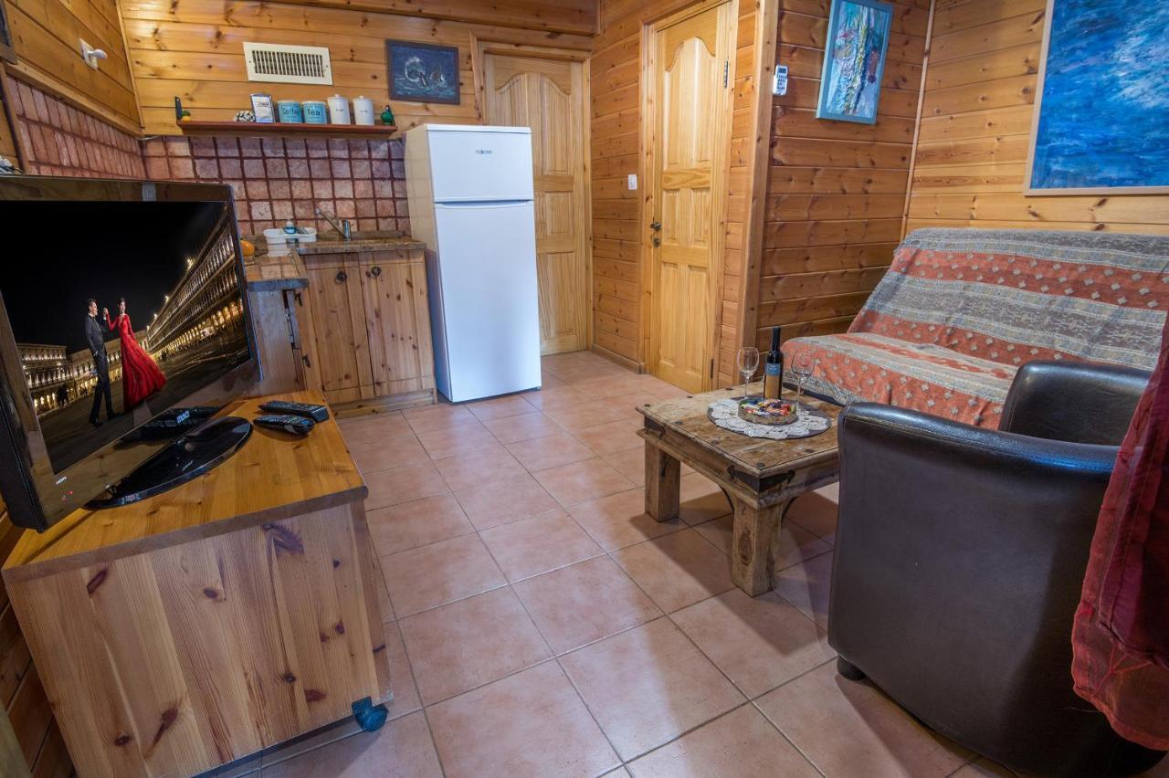 Nof Kinneret Cabins Had Nes Exterior foto